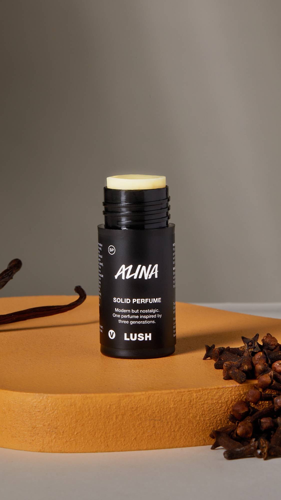 2DE3908C-C3F6-9696-5CB6-B0E18DF46C6B