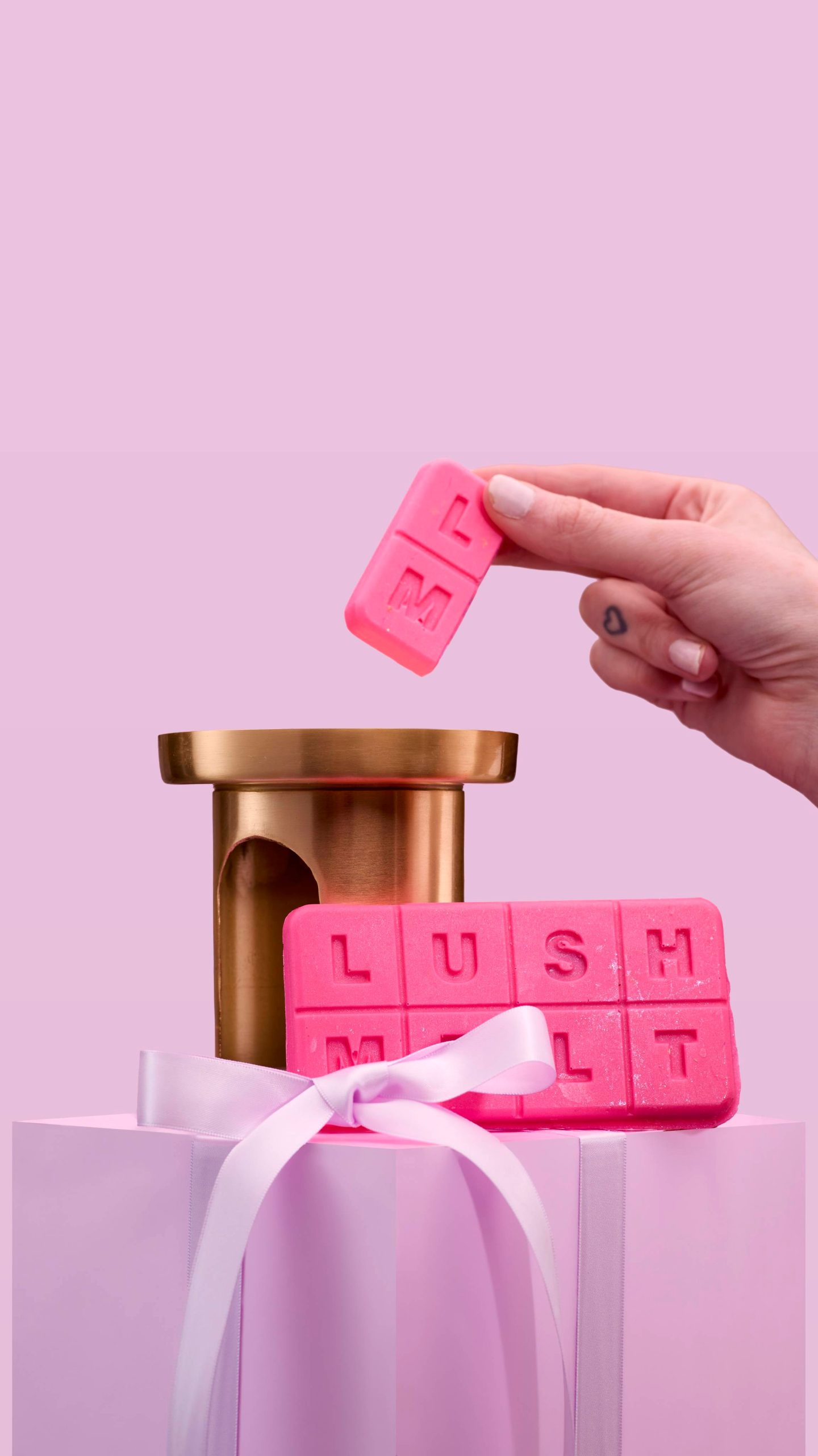 FE196E7F-AE76-58C9-BCA1-9C9C83BD7000